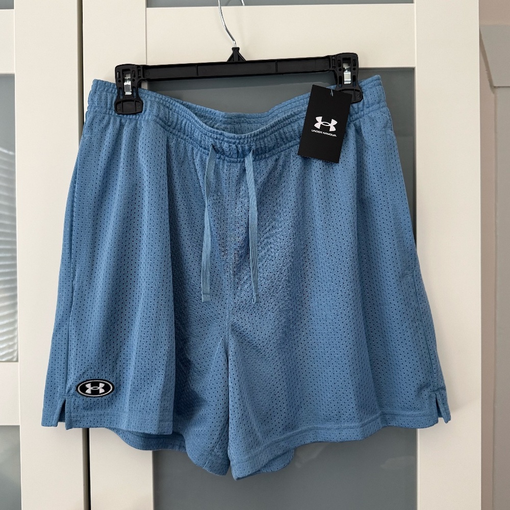 NEW Under Armour Icon Mesh 5" Shorts